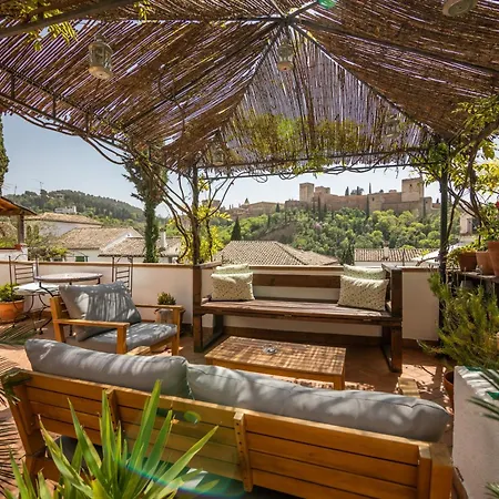 Casa Bombo 4* Granada