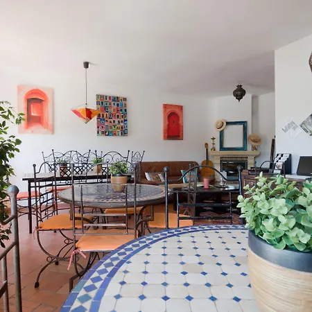 Alojamento de Acomodação e Pequeno-almoço Casa Bombo