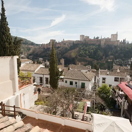 Alojamento de Acomodação e Pequeno-almoço Casa Bombo Granada