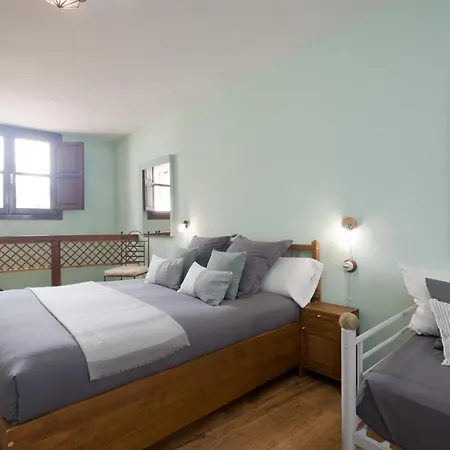 Frühstückspension Casa Bombo 3*