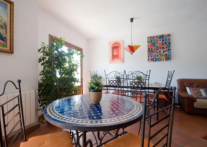 Casa Bombo 4*