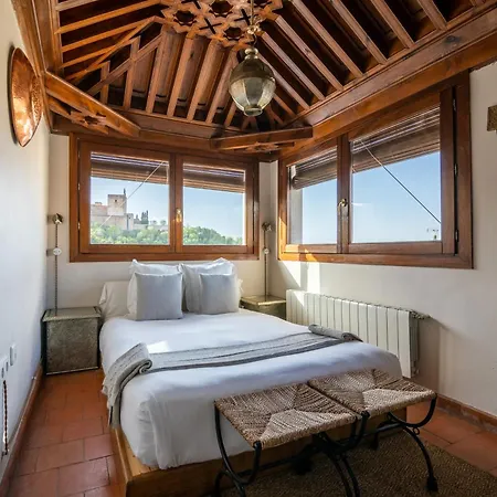 Casa Bombo 3*
