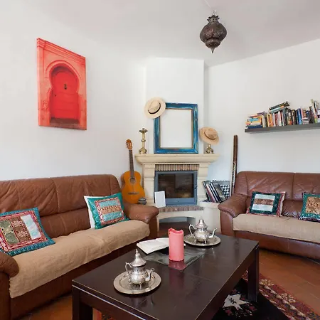 Casa Bombo 3*