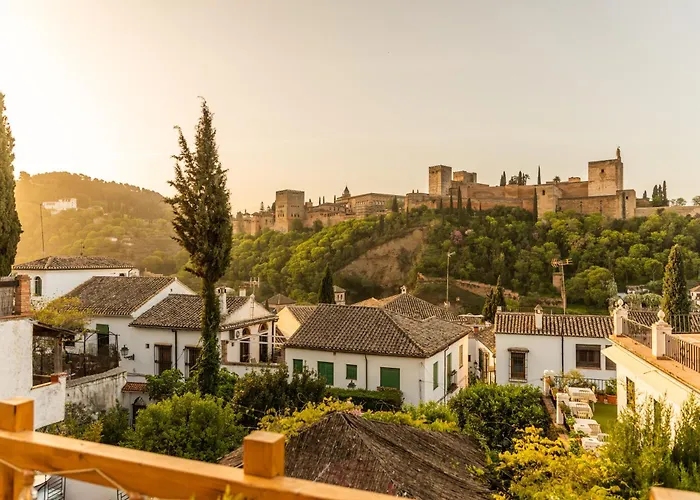Casa Bombo 4*